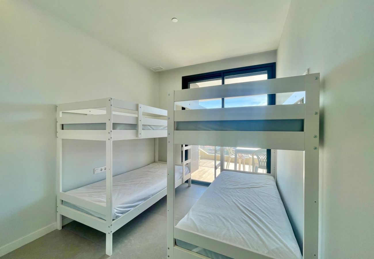 Apartment in Benidorm - LUXURY BENIDORM BEACH PONIENTE N107