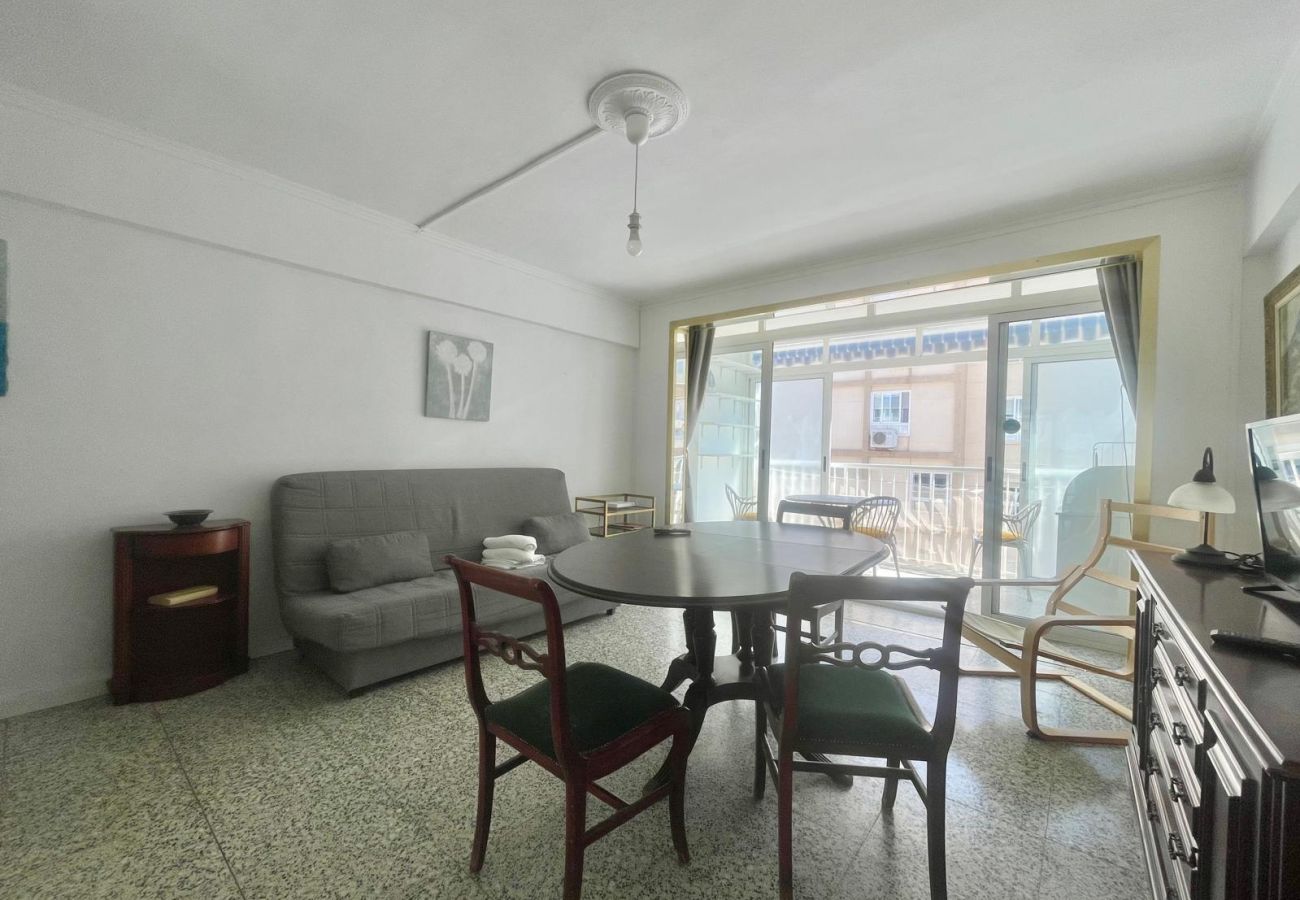 Apartment in Benidorm - GAMBO CENTER A019