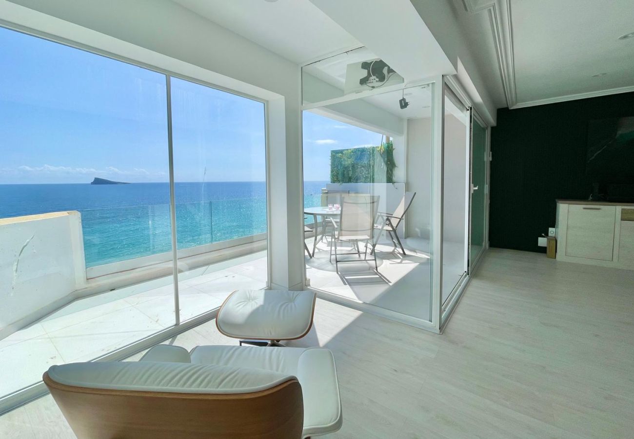 Apartment in Benidorm - EMALCO SEAFRONT MODERN APARTMENT A061