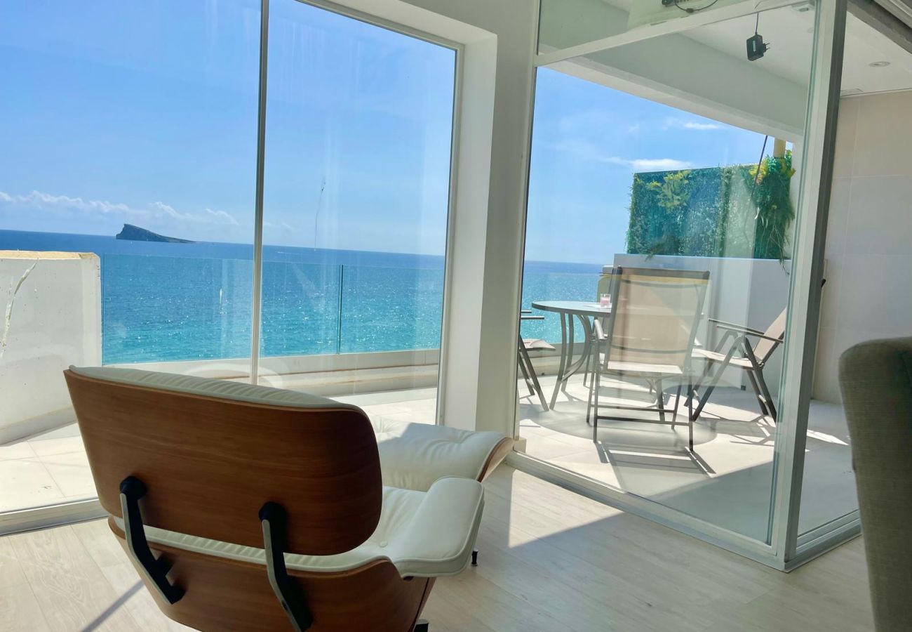 Apartment in Benidorm - EMALCO SEAFRONT MODERN APARTMENT A061