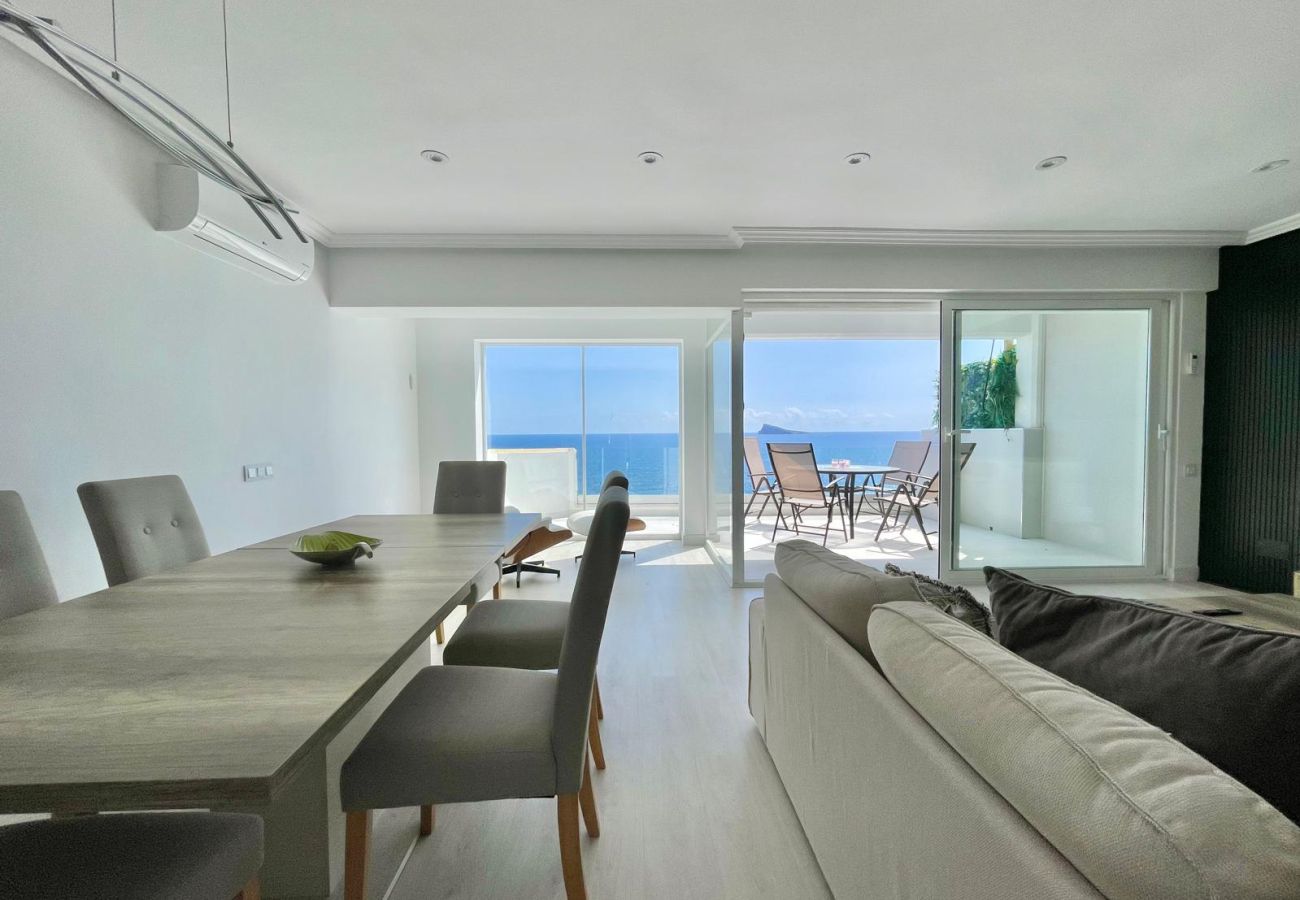 Apartment in Benidorm - EMALCO SEAFRONT MODERN APARTMENT A061