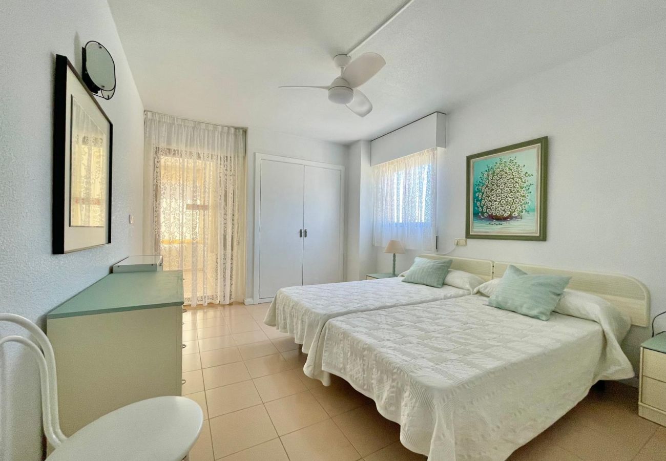 Apartment in Benidorm - COBLANCA PONIENTE APARTMENT A081