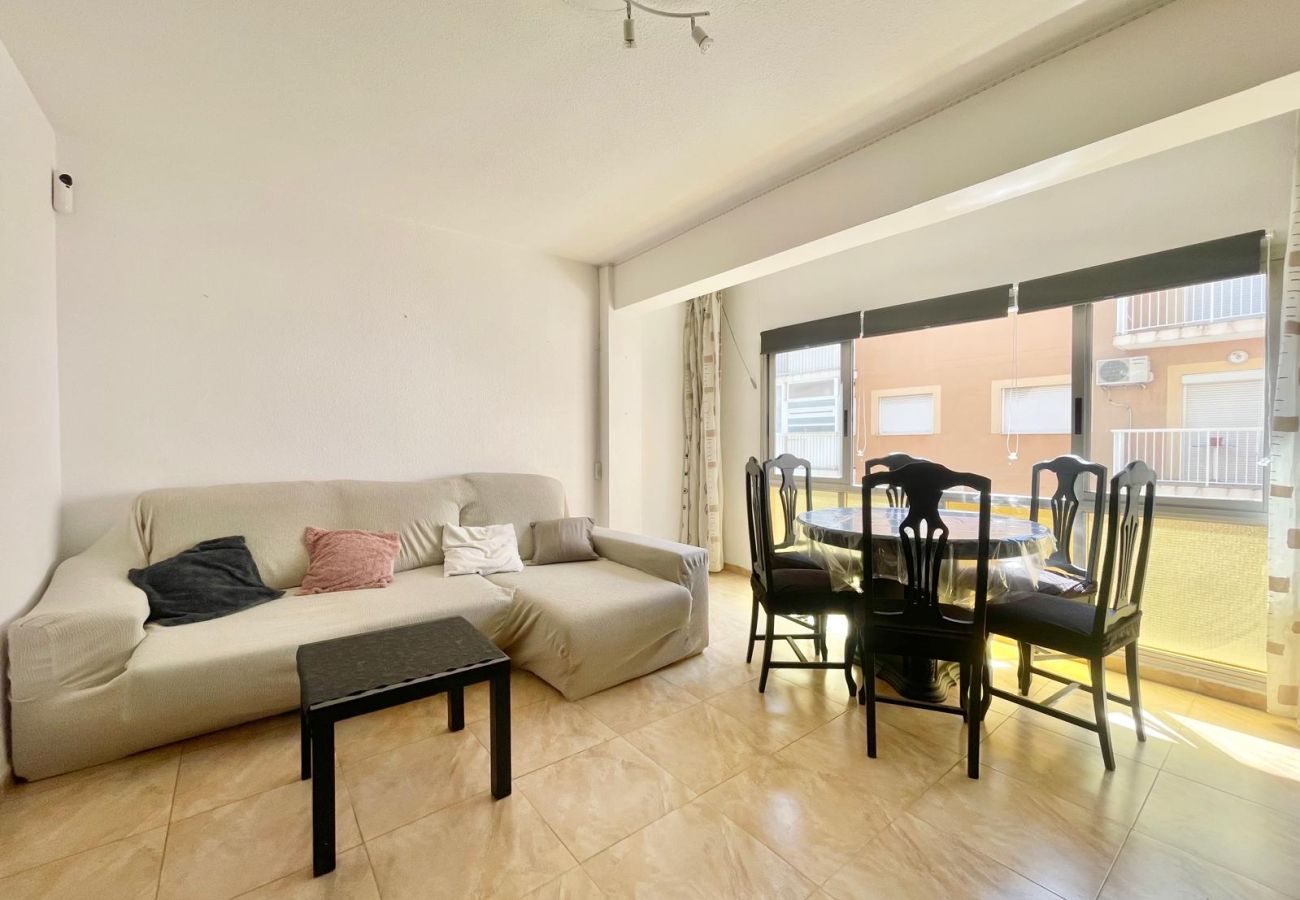 Apartment in Benidorm - COMILLAS CENTER APARTMENT A086