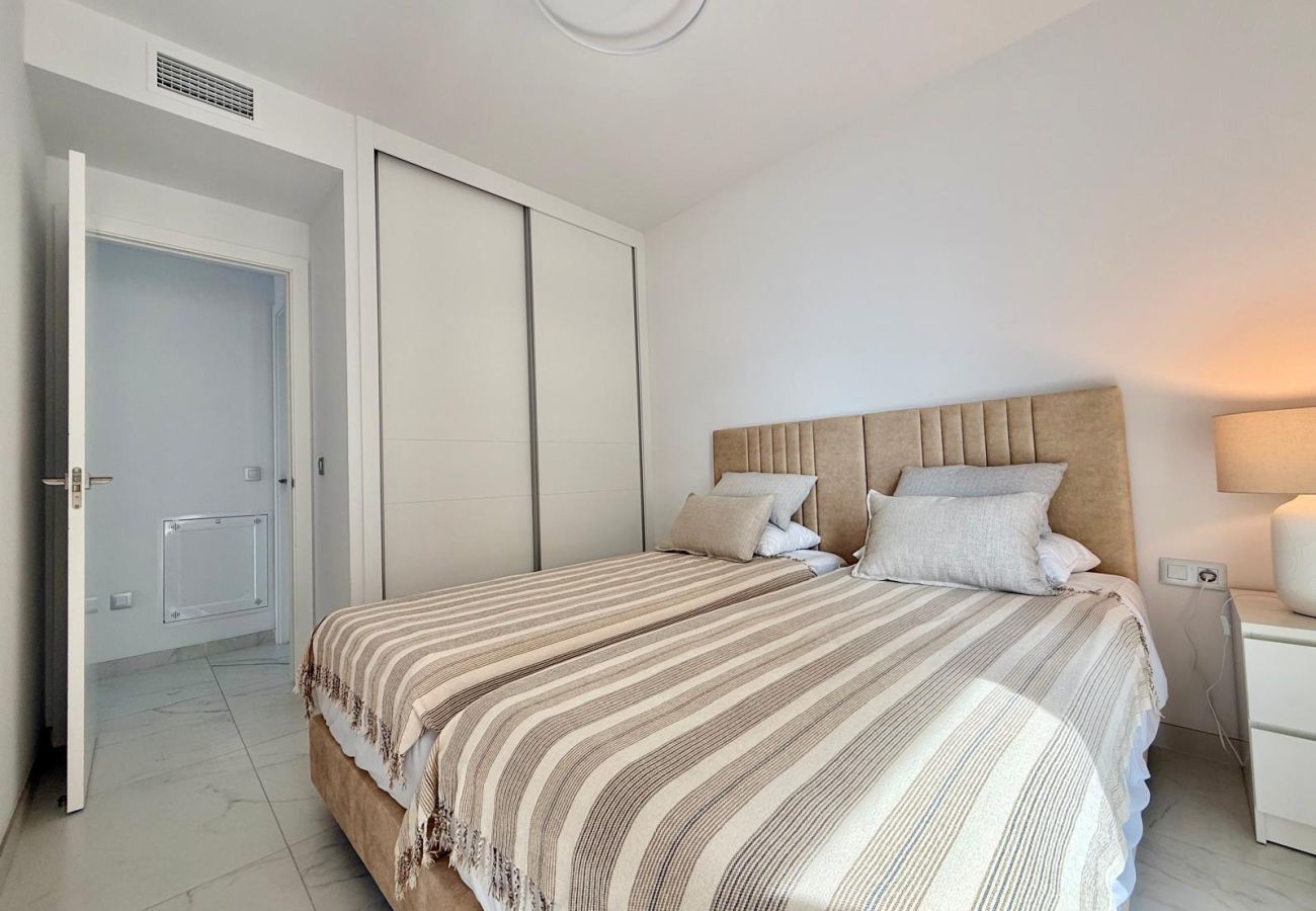 Apartment in Benidorm - SUNSET CLIFF SEASIDE HEAVEN (A041)