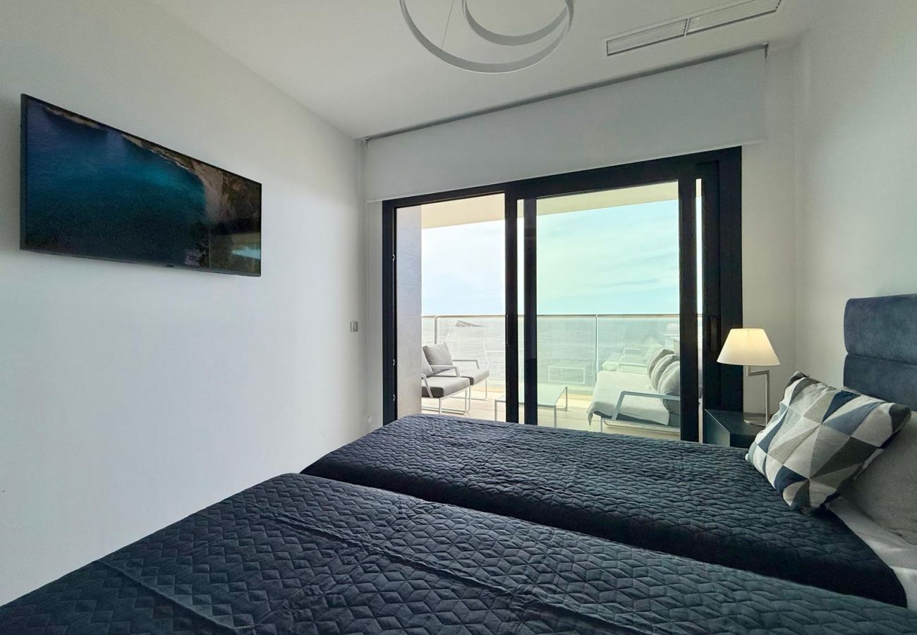 Apartment in Benidorm - SUNSET CLIFF SEASIDE HEAVEN (A041)