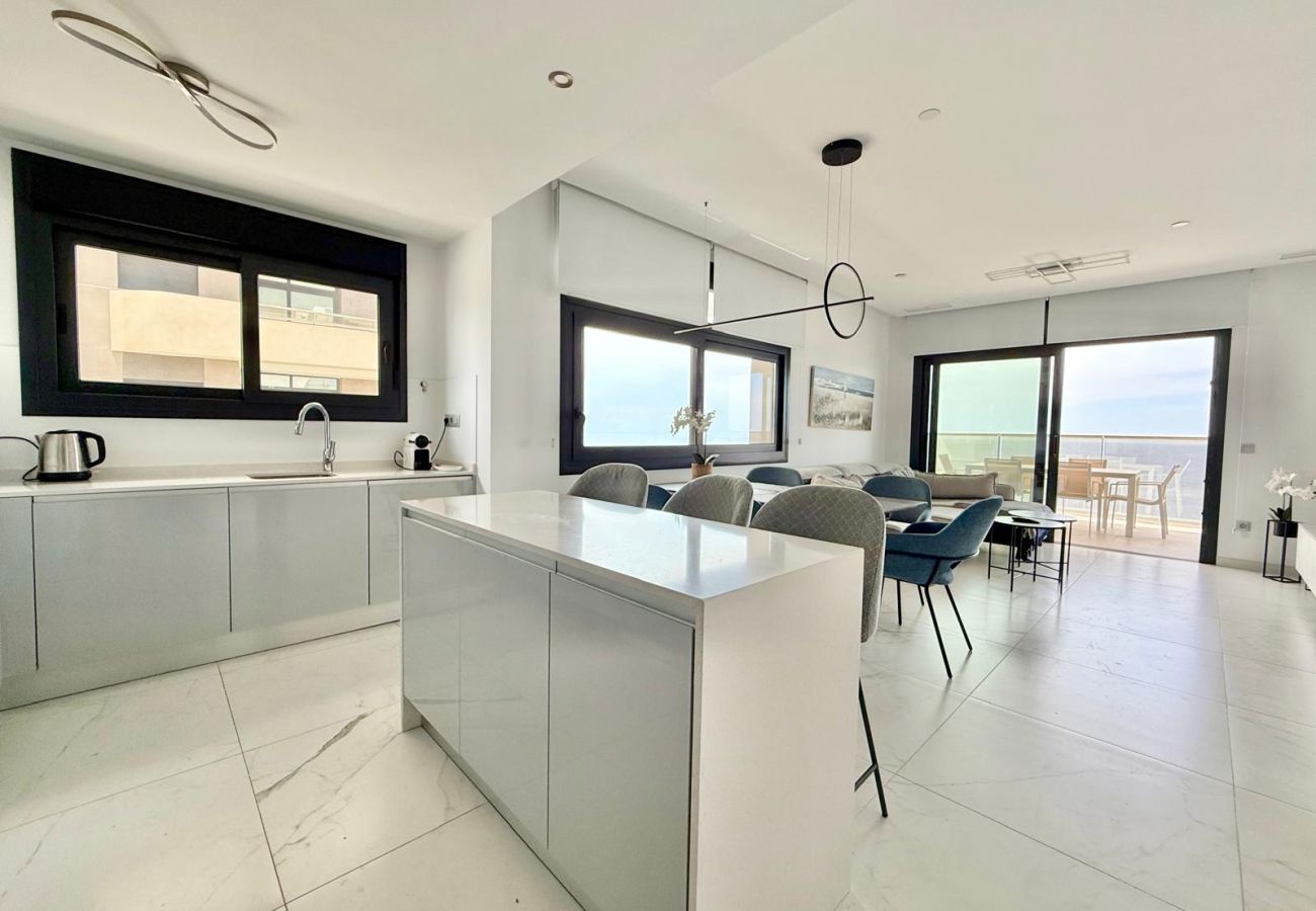 Apartment in Benidorm - SUNSET CLIFF SEASIDE HEAVEN (A041)