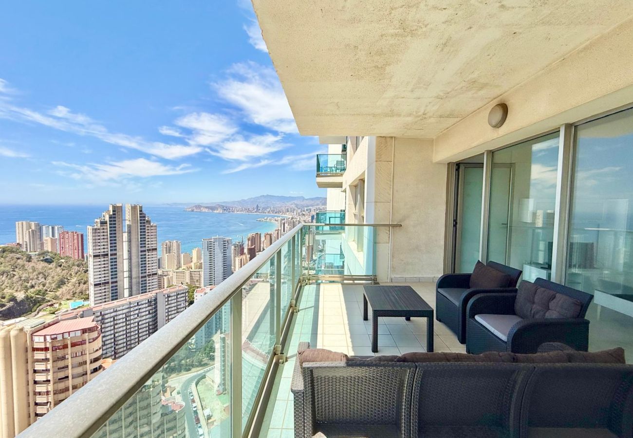 Apartment in Benidorm - LUGANO 27 FLOOR N162