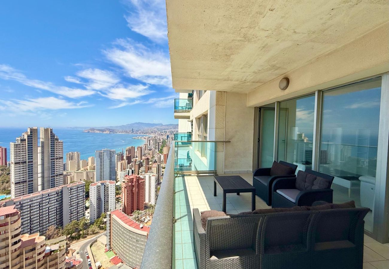 Apartment in Benidorm - LUGANO 27 FLOOR N162