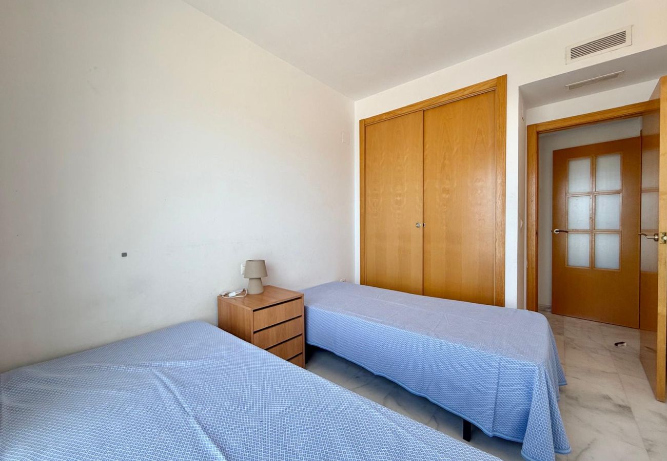 Apartment in Benidorm - LUGANO 27 FLOOR N162