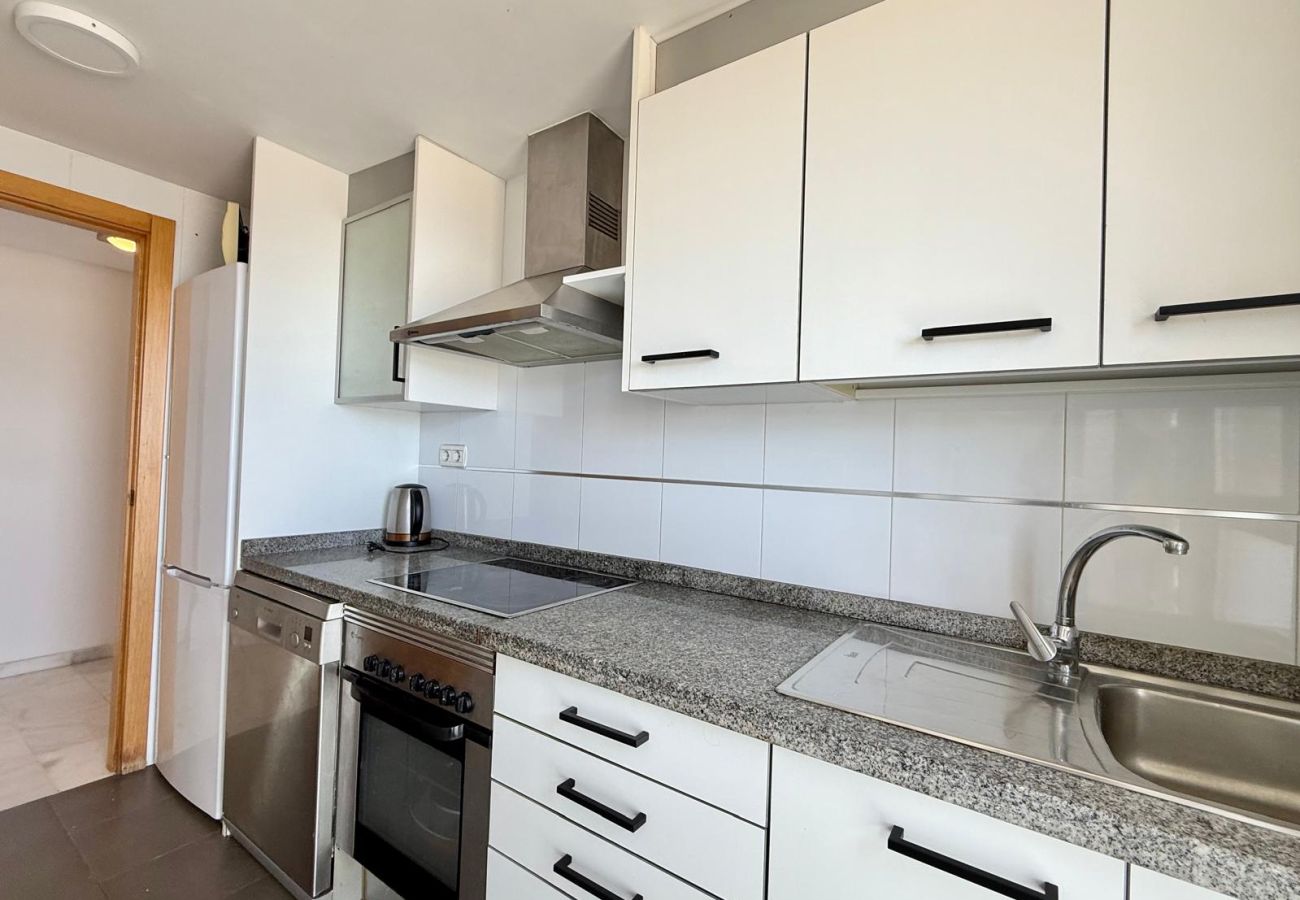 Apartment in Benidorm - LUGANO 27 FLOOR N162