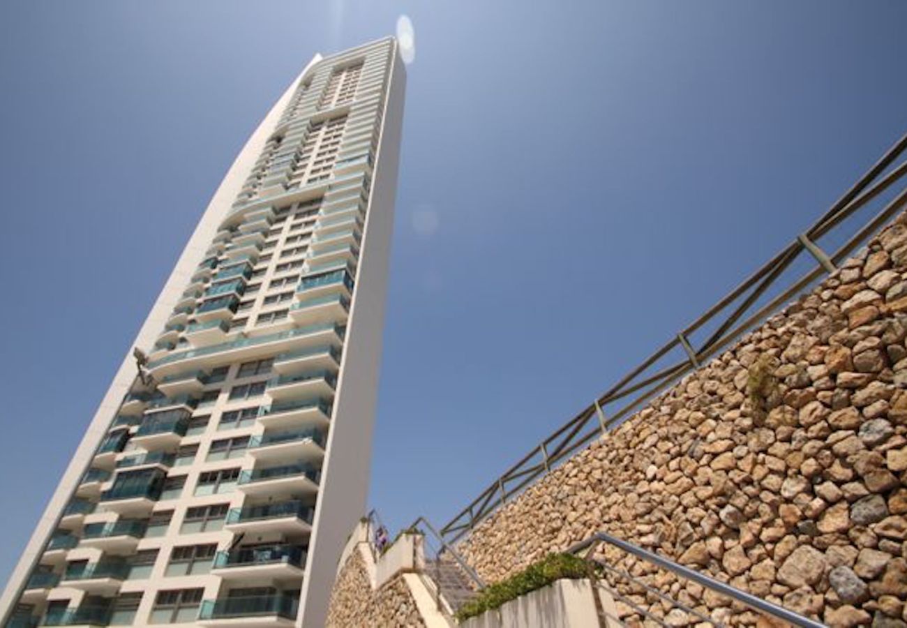 Apartment in Benidorm - LUGANO 27 FLOOR N162