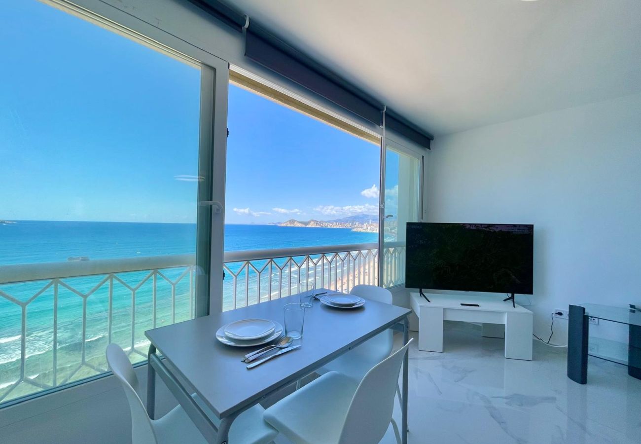 Studio in Benidorm - TORRE PRINCIPADO SEAFRONT STUDIO (N108)
