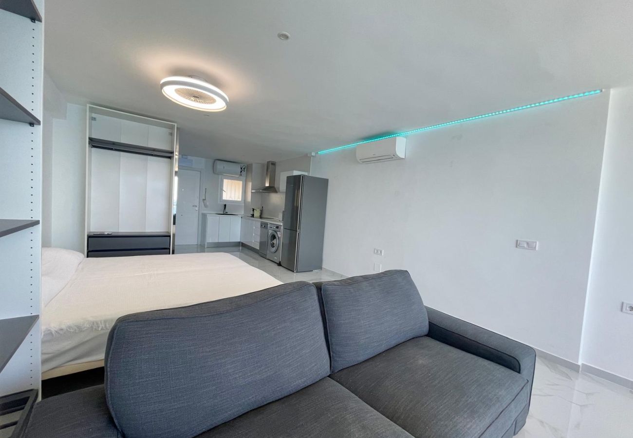 Studio in Benidorm - TORRE PRINCIPADO SEAFRONT STUDIO (N108)