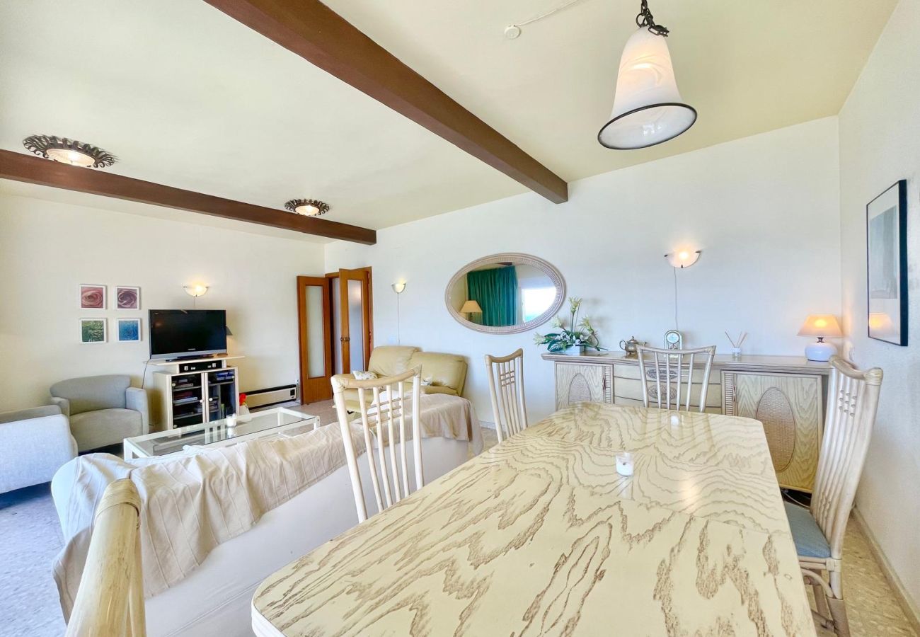 Apartment in Benidorm - N043 LUX SEAVIEWS LEVANTE