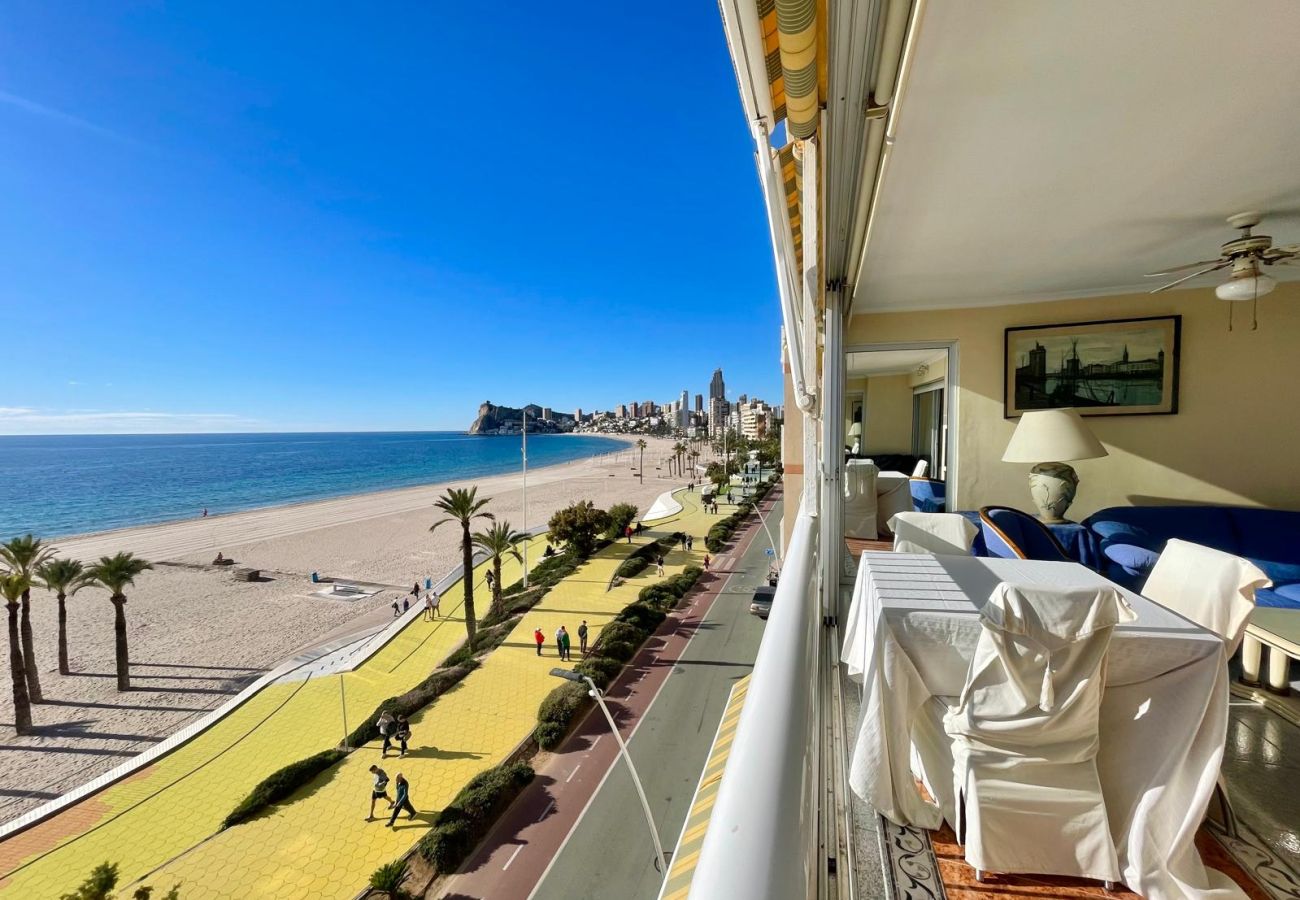 Apartment in Benidorm - MONTESOL PONIENTE SEAFRONT (A124)