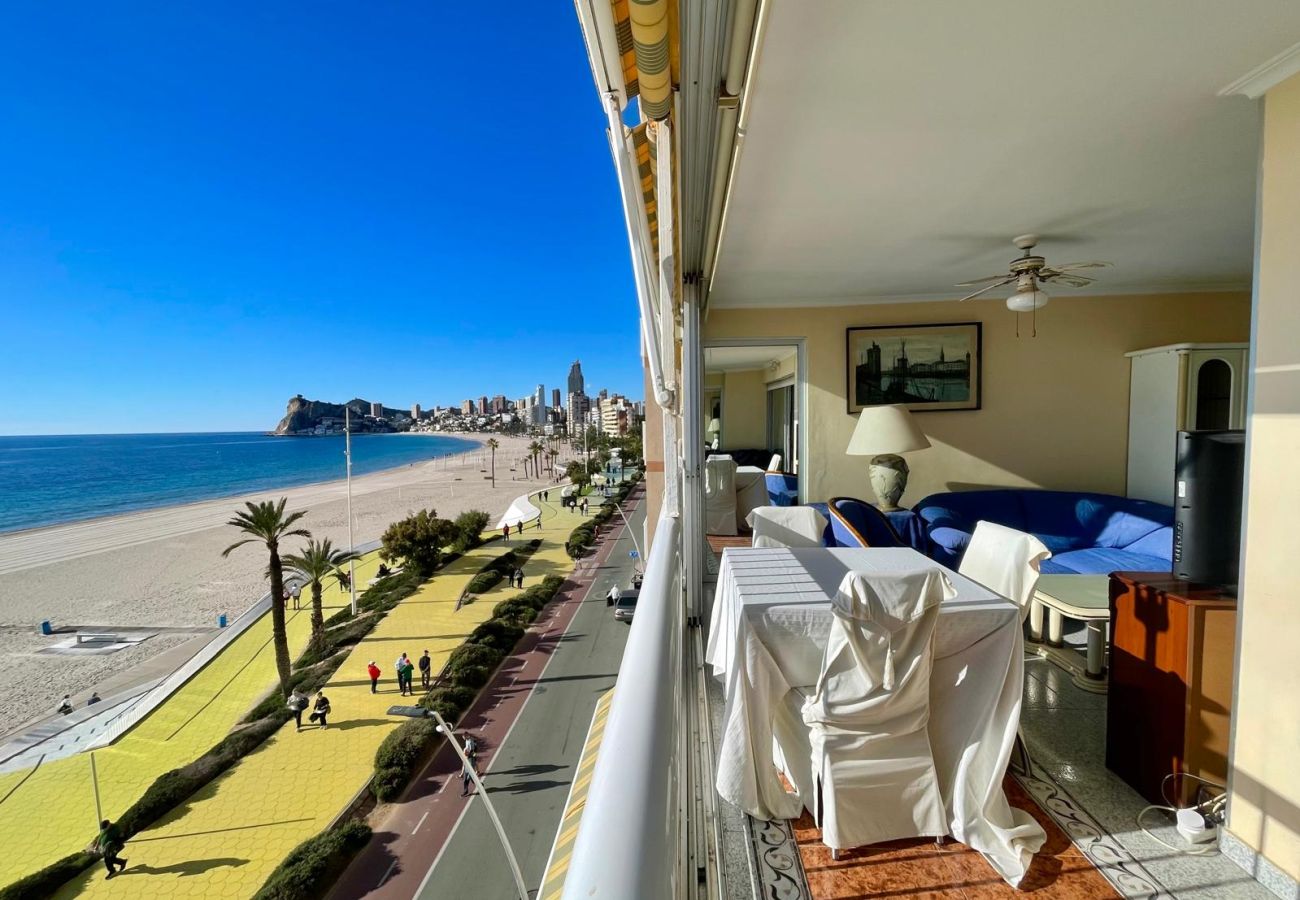 Apartment in Benidorm - MONTESOL PONIENTE SEAFRONT (A124)