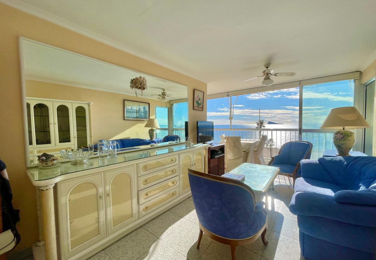 Apartment in Benidorm - MONTESOL PONIENTE SEAFRONT (A124)