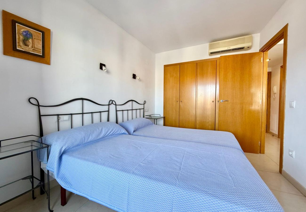 Apartment in Benidorm - TORRE MAR HIGH LEVANTE VIEWS N004