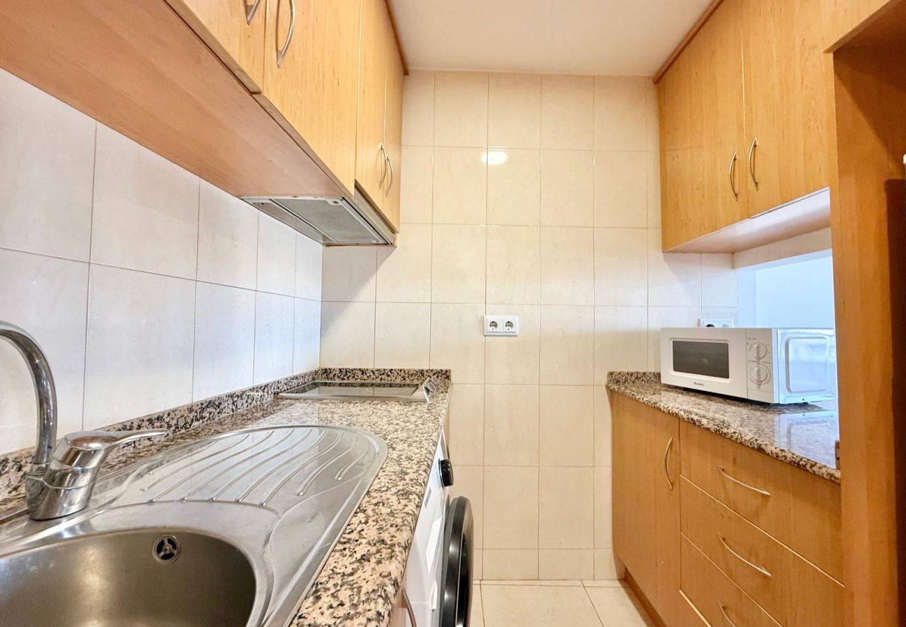 Apartment in Benidorm - TORRE MAR HIGH LEVANTE VIEWS N004