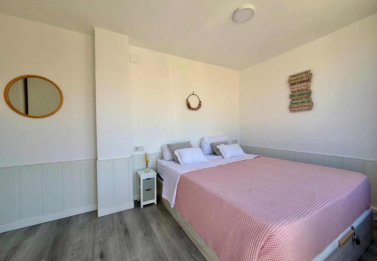 Apartment in Benidorm - Cozy Apartment La Siesta de Léane A097