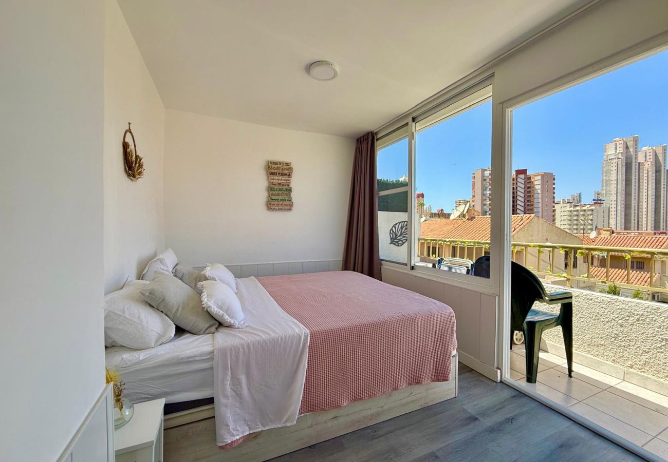 Apartment in Benidorm - Cozy Apartment La Siesta de Léane A097