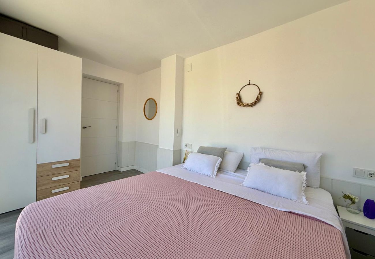 Apartment in Benidorm - Cozy Apartment La Siesta de Léane A097