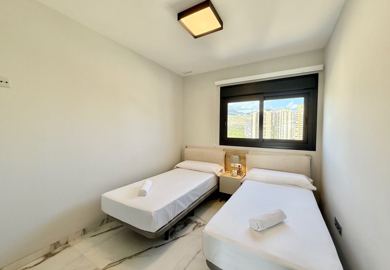 Apartment in Benidorm - SUNSET SAILORS STUNNING VIEWS (N001)