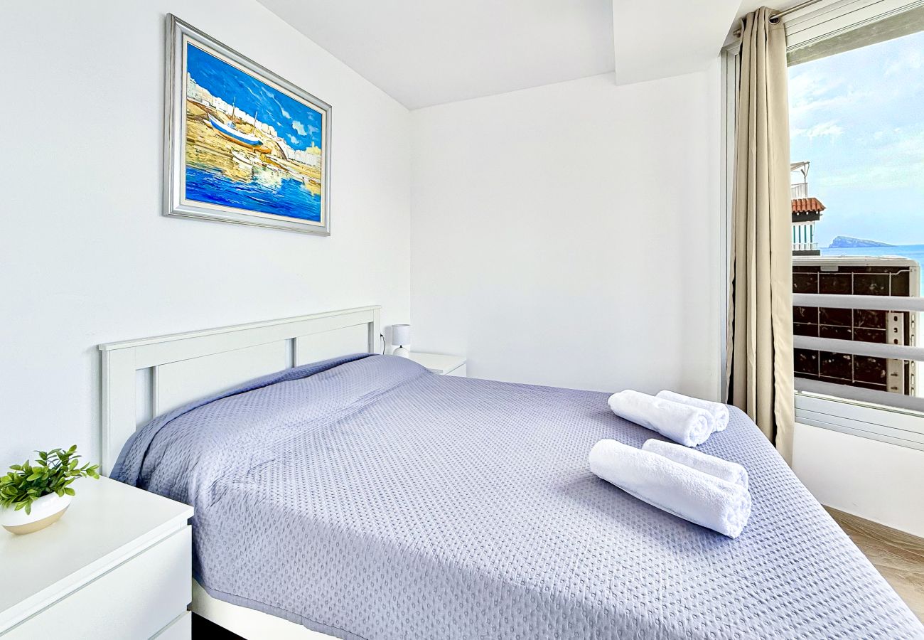 Apartment in Benidorm - LEVANTE AMAZING VIEWS APARTMENT DON MIGUEL (A007)