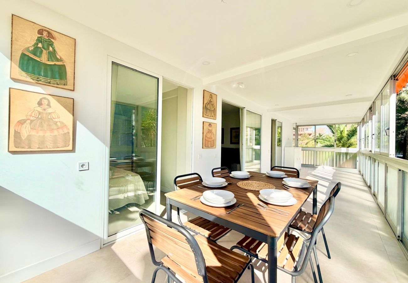 Apartment in Benidorm - TAMARINDOS LEVANTE BEACH (A122)