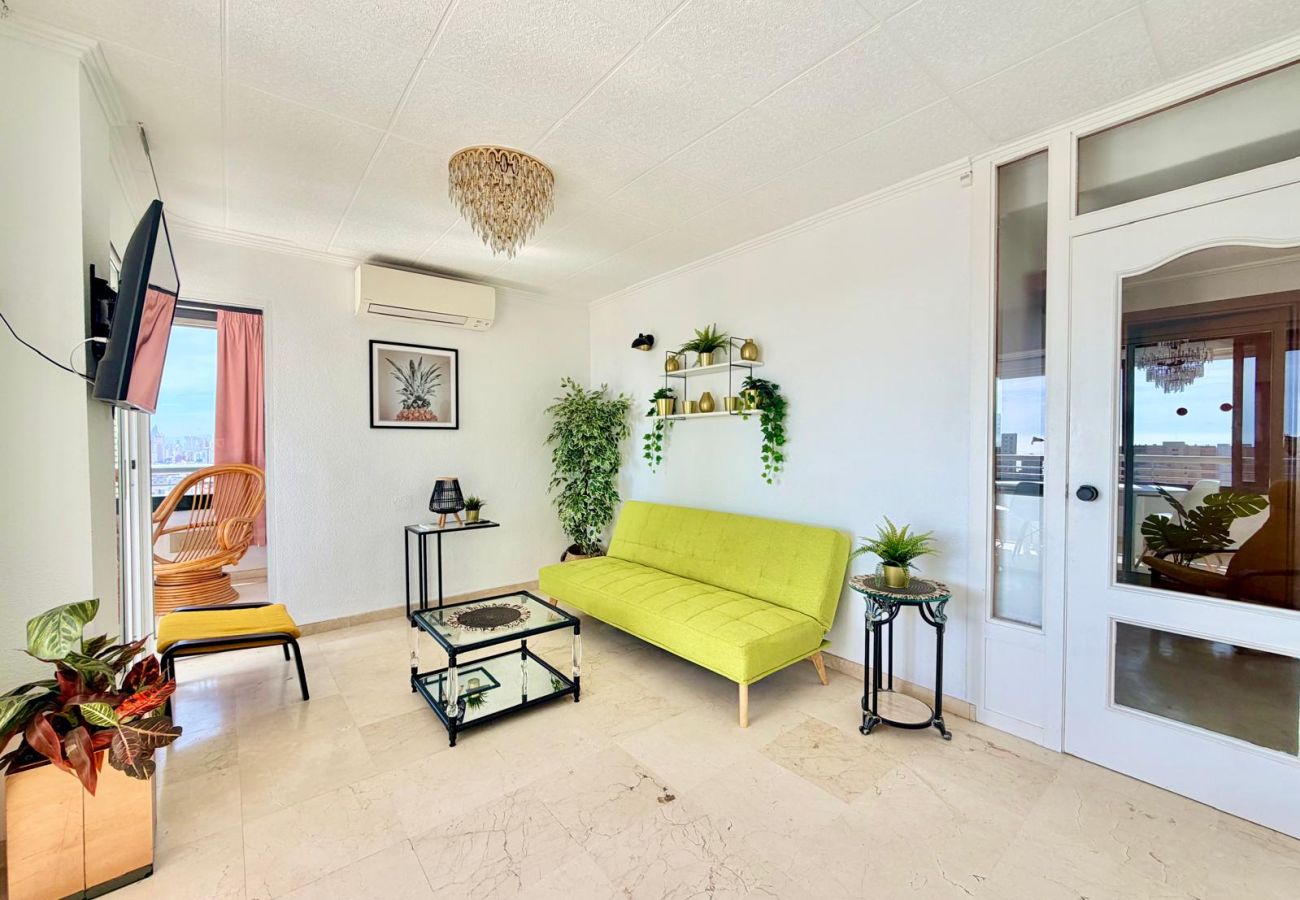 Apartment in Benidorm - PARQUE EUROPA LEVANTE R182