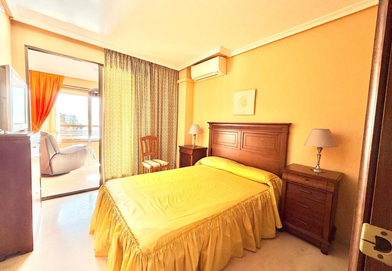 Apartment in Benidorm - LAS ROCAS DIAMOND LEVANTE R183