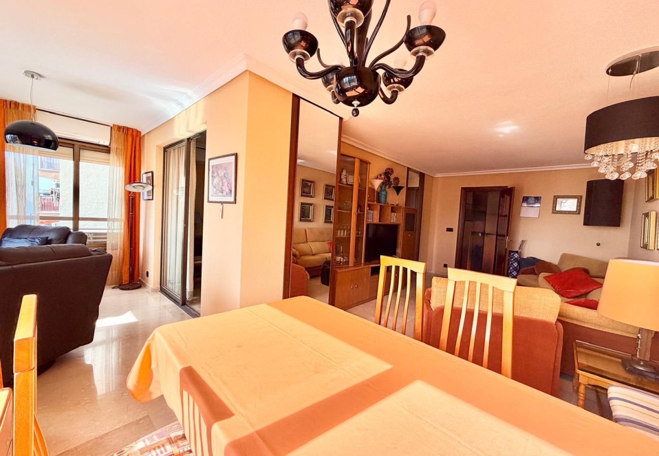 Apartment in Benidorm - LAS ROCAS DIAMOND LEVANTE R183