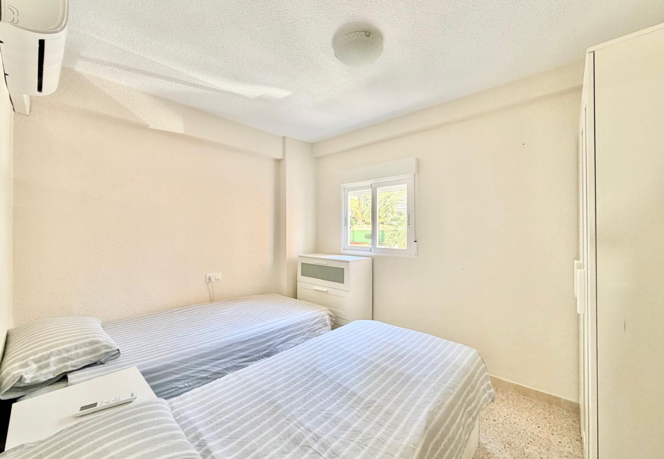 Apartment in Benidorm - CIUDAD ANTENA APARTMENT R185