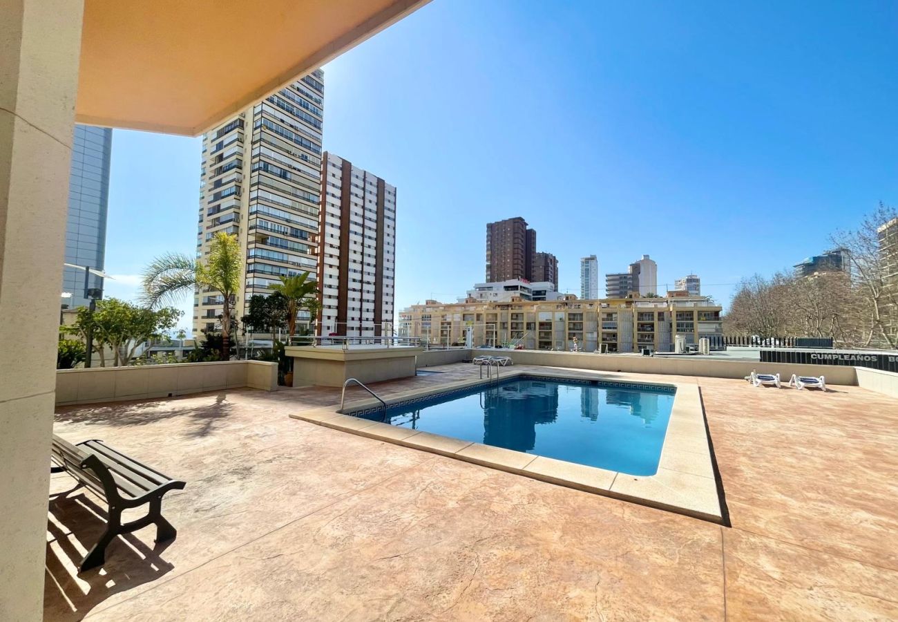 Apartment in Benidorm - TORRE VALENCIA CITY VIEWS R045 R047