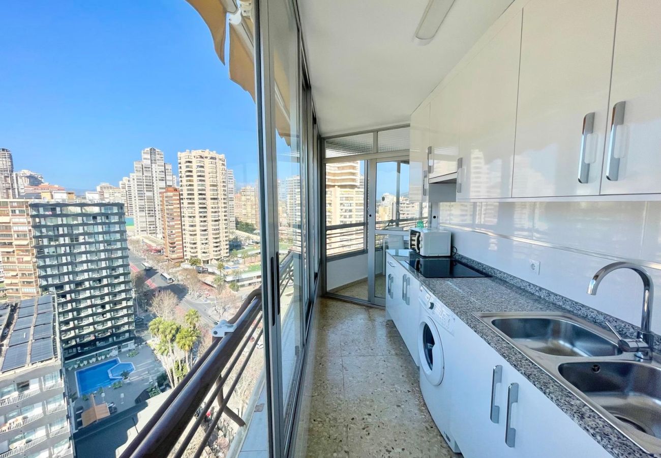 Apartment in Benidorm - TORRE VALENCIA CITY VIEWS R045 R047