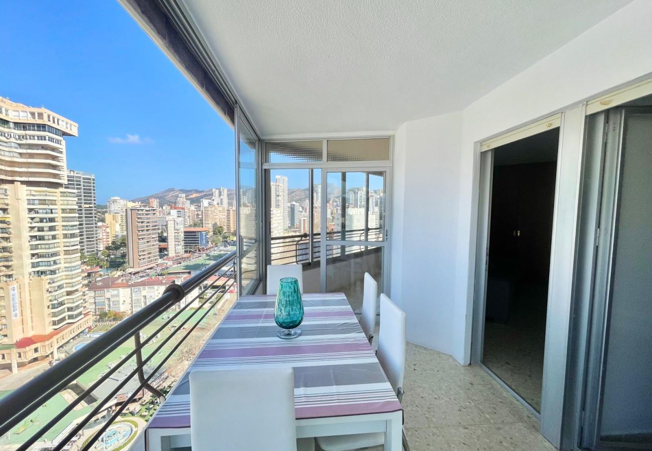 Apartment in Benidorm - TORRE VALENCIA CITY VIEWS R045 R047