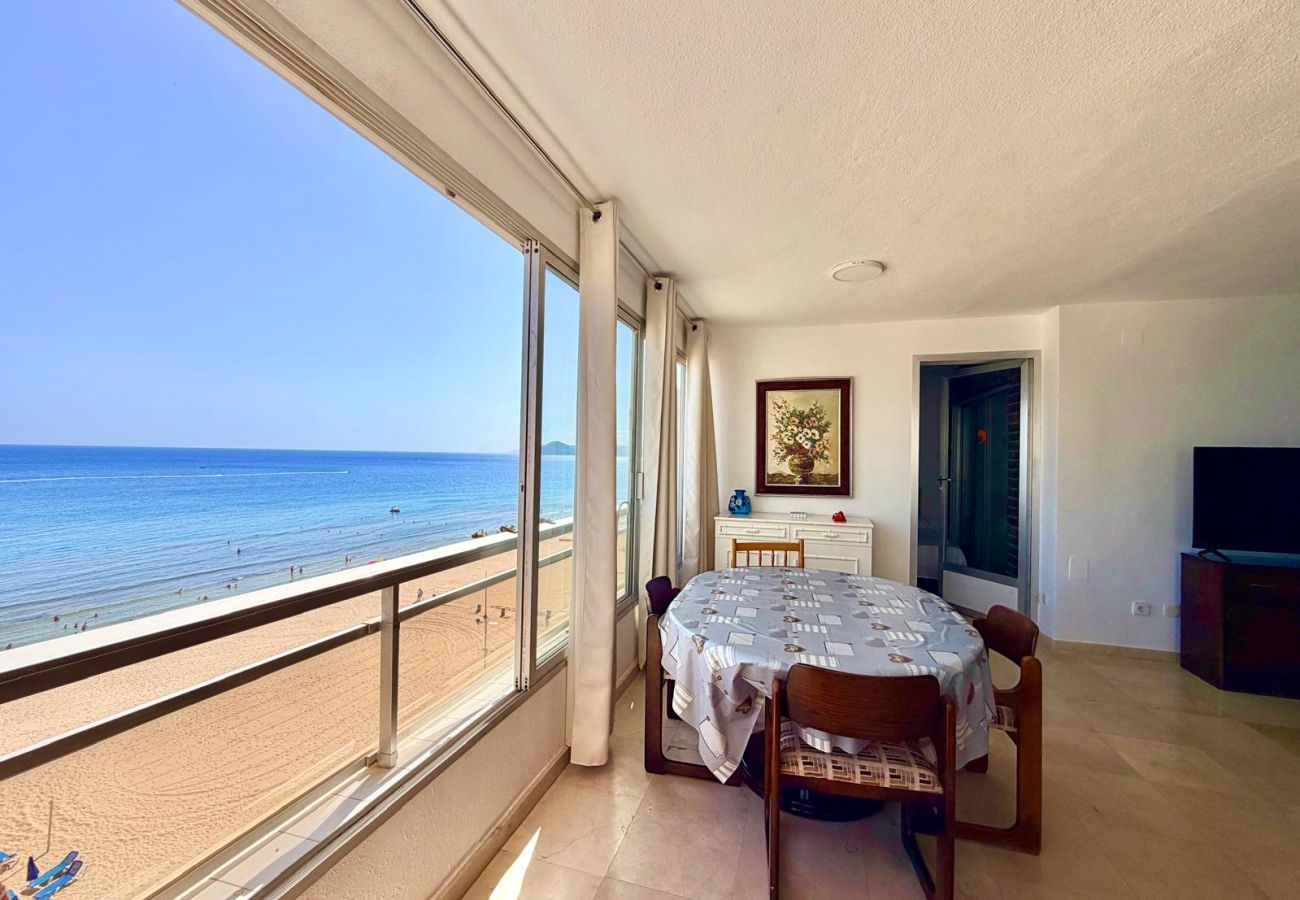Apartment in Benidorm - CAROLINA 2 BEDROOM AMAZING VIEWS R186
