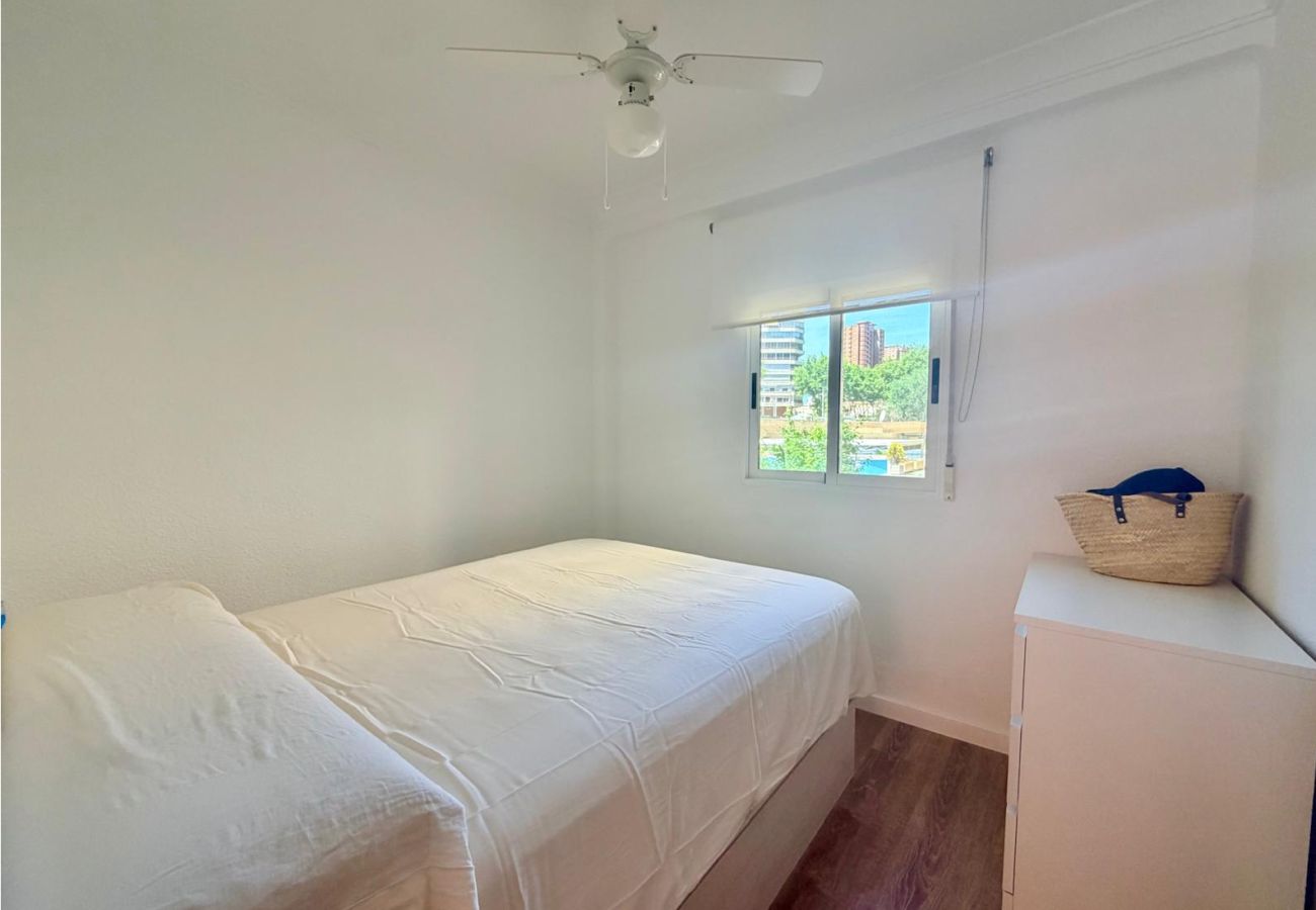 Apartment in Benidorm - NEW TOWN LEVANTE BEACH APARTMENT (R192)