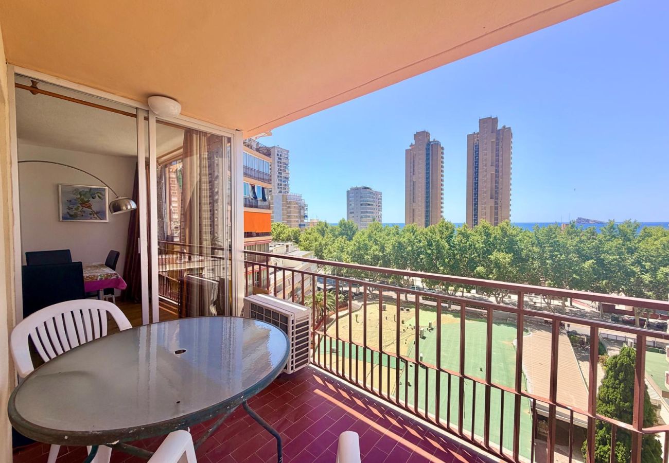 Apartment in Benidorm - LA OCA APARTMENT LEVANTE BEACH (R197)