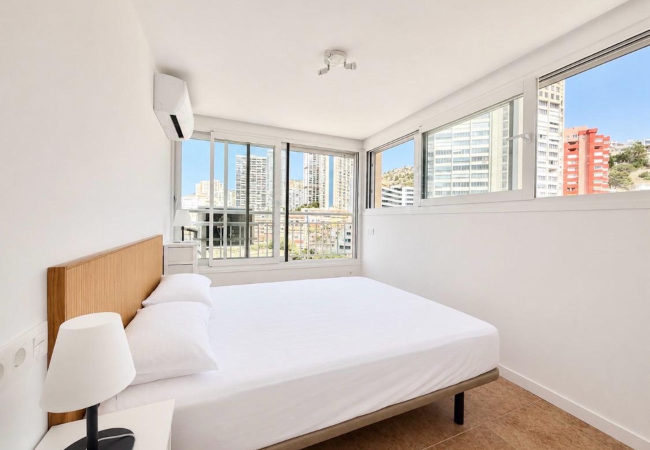 Apartment in Benidorm - PENTHOUSE STUNNING VIEWS LEVANTE BEACH (A017)