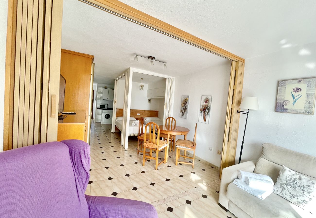 Appartement à Benidorm - APARTMENT IN AV MEDITERRANEO R032