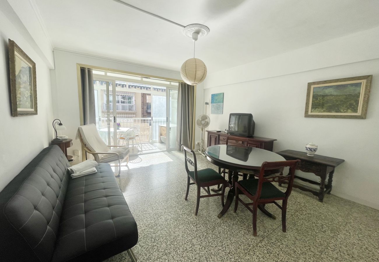 Appartement à Benidorm - GREAT APARTMENT IN OLD TOWN R058