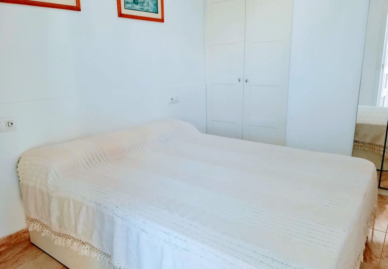 Appartement à Benidorm - ACUARIUM HOLIDAYS APARTMENT R071