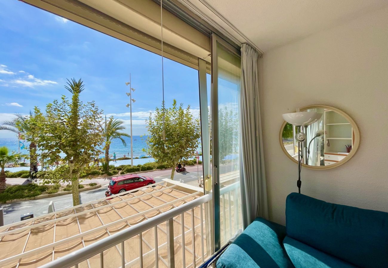 Studio à Benidorm - ESTUDIO PONIENTE SEAFRONT R094