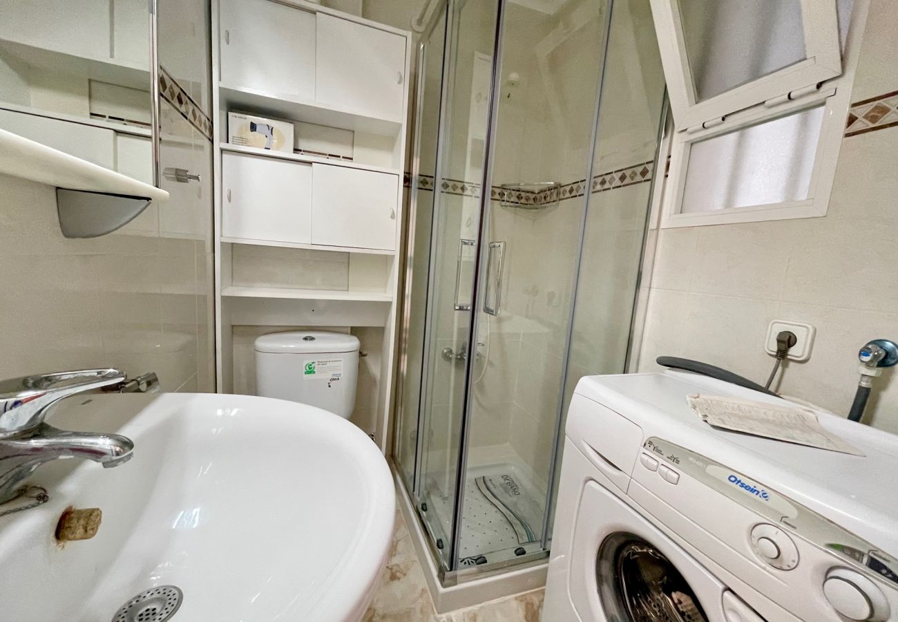 Studio à Benidorm - ESTUDIO PONIENTE SEAFRONT R094