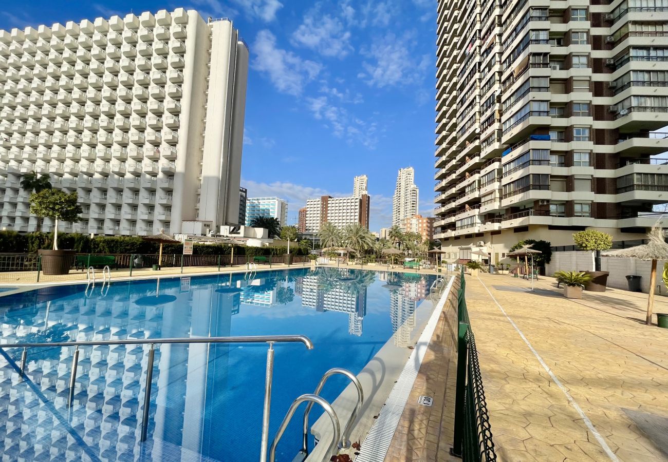 Appartement à Benidorm - ACUARIUM II SUN APARTMENT R105