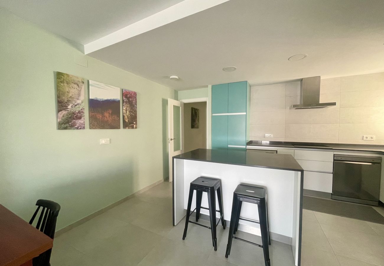 Appartement à Benidorm - BEAUTIFUL SEAFRONT APARTMENT R122