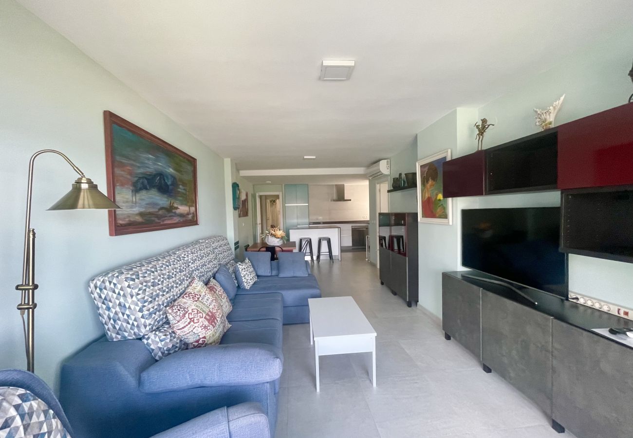Appartement à Benidorm - BEAUTIFUL SEAFRONT APARTMENT R122