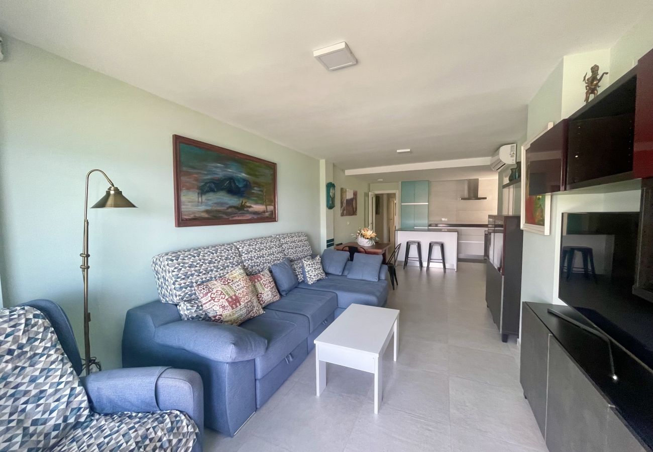 Appartement à Benidorm - BEAUTIFUL SEAFRONT APARTMENT R122