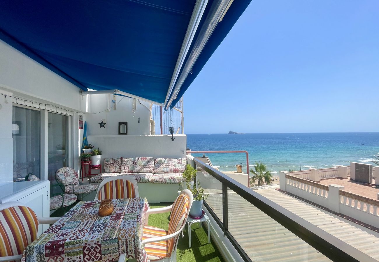Appartement à Benidorm - BEAUTIFUL SEAFRONT APARTMENT R122